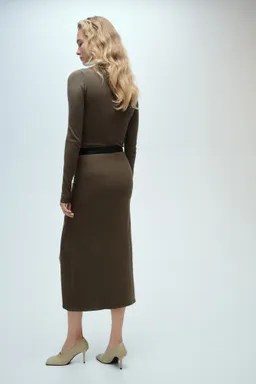 Vestido punto con abertura de Mango en Vestidos para argentina