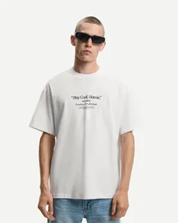 Remera oversize manga corta estampada de Bershka en Remeras y Polos para argentina