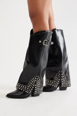 Botas scout con tachuelas de Fashion Nova en Botas y Botinetas para argentina
