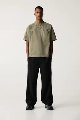 Pantalón jogger plisado de Pull&Bear en Pantalones para argentina