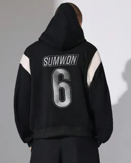 Buzo deportivo estilo universitario de Sumwon en Buzos y Sweaters para argentina