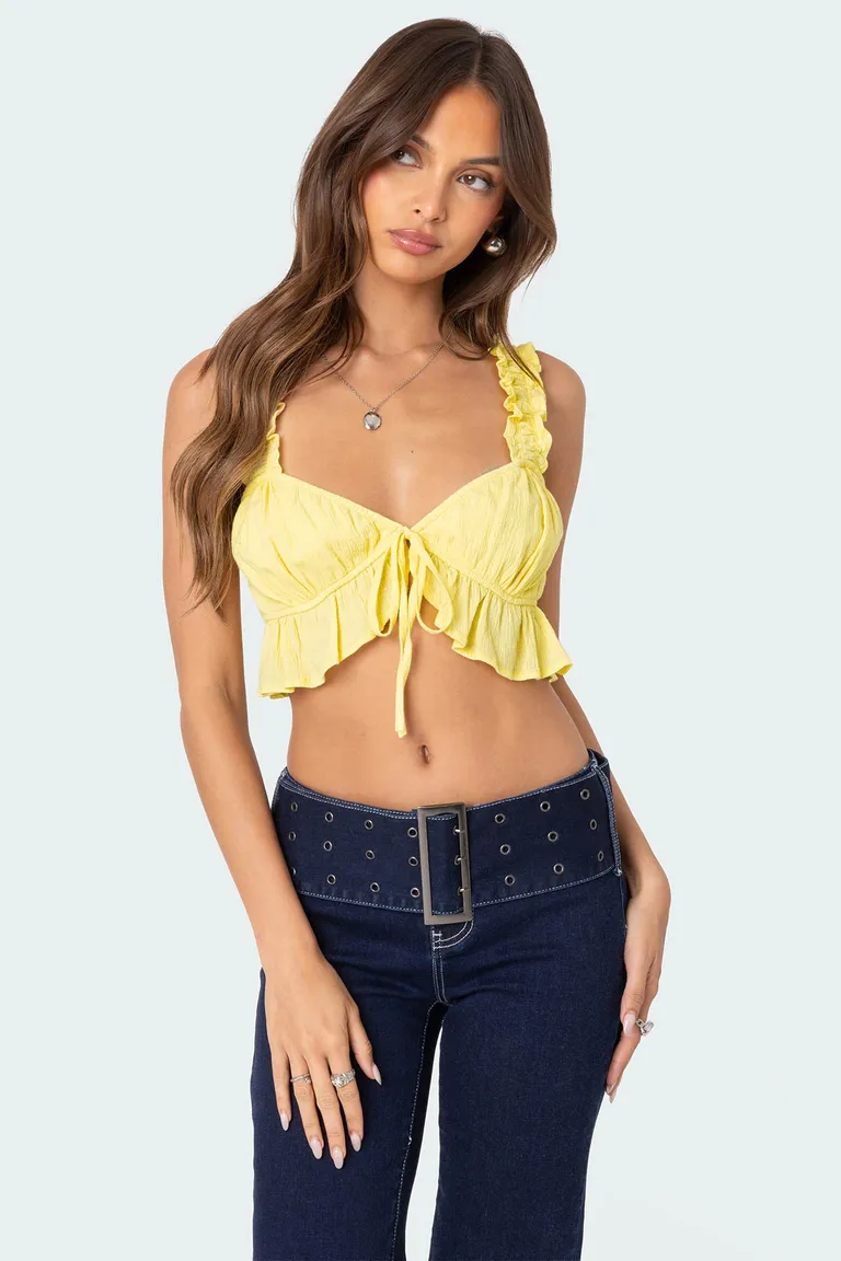 Top con volantes lazada de Edikted en Tops para argentina