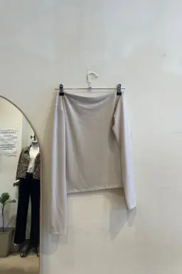 Remera hombro caído eloise de Prive en Remeras para argentina