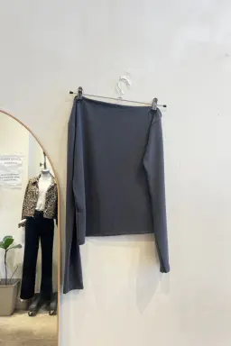 Remera hombro caído eloise de Prive en Remeras para argentina