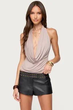 Top dylan halter cuello drapeado de Edikted en Tops para argentina