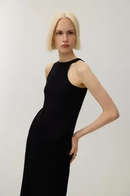 Vestido con cuello halter de Lefties en Vestidos para argentina