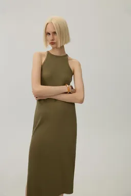 Vestido con cuello halter de Lefties en Vestidos para argentina