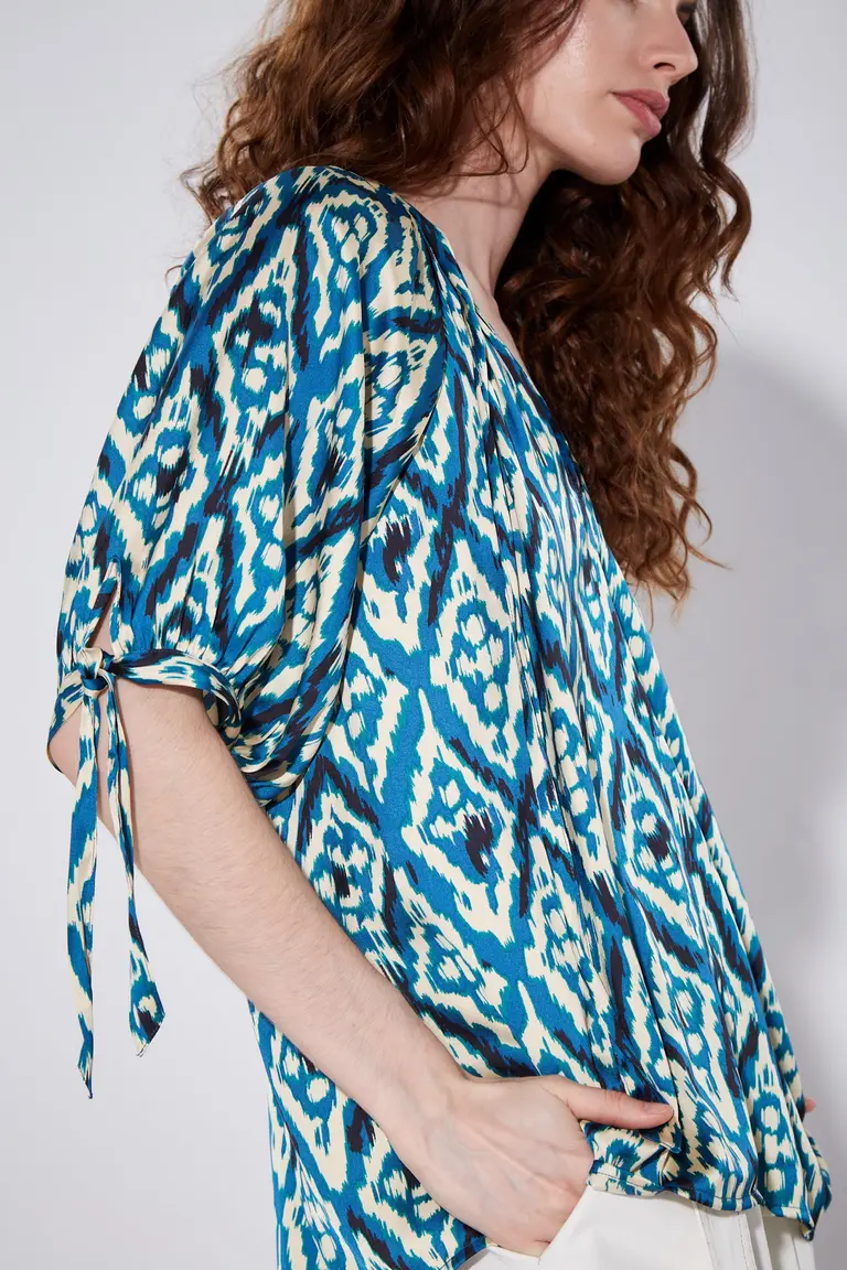 null de Akiabara en Blusas para argentina