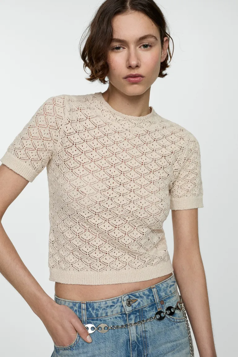 Sweater calado manga corta de Mango en Remeras para argentina