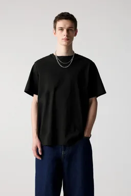 Remera básica algodón de Pull&Bear en Remeras y Polos para argentina