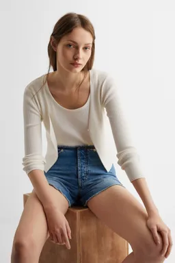 Short vaquero tiro medio de Mango Teen en Shorts para argentina