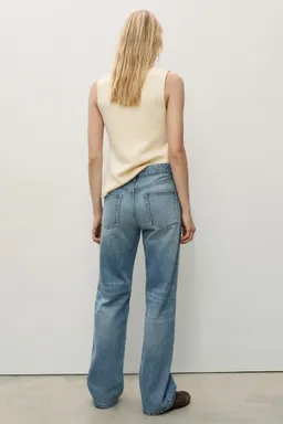 Jeans miami rectos tiro medio de Mango en Pantalones para argentina