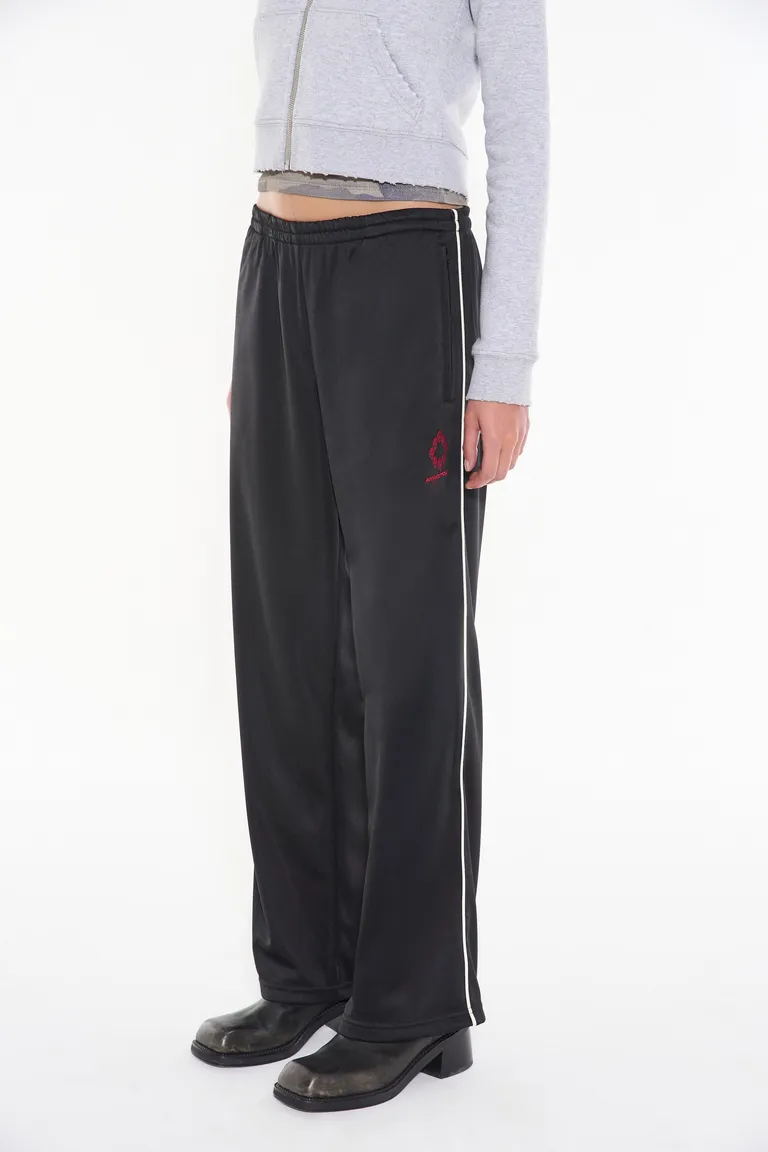 Pantalones Jogging Rectos Negros para Mujer con Bolsillos y Cintura Elástica de Ay Not Dead en Pantalones para argentina