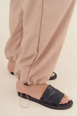 Pantalón parachute de Kandente en Pantalones para argentina