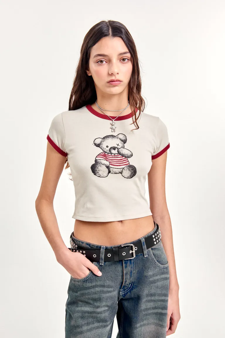 Remera de jersey con diseño de oso, cuello redondo y mangas cortas de 47 Street en Remeras para argentina