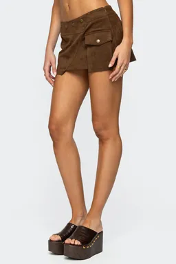 Mini falda asimétrica tachas de Edikted en Shorts para argentina