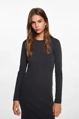 Vestido canalé abertura de Mango Teen en Vestidos para argentina