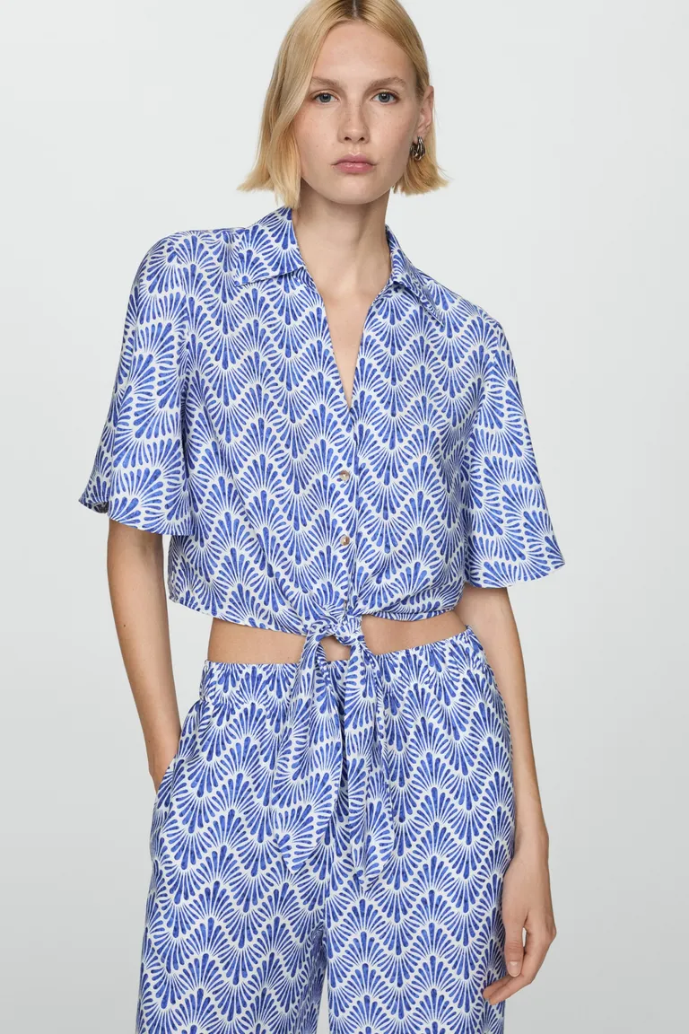 Camisa estampada con nudo de Mango en Camisas para argentina