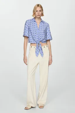 Camisa estampada con nudo de Mango en Camisas para argentina
