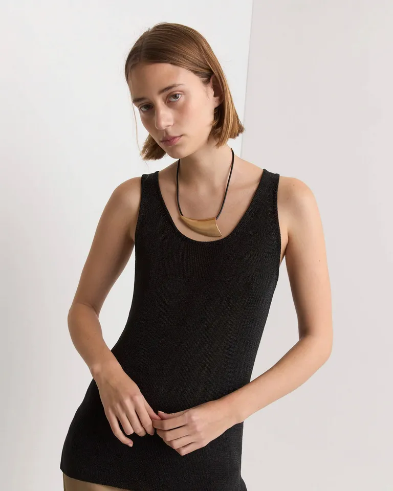 Top de lurex brillante y ligero en un diseño sofisticado y atemporal de Prüne en Tops para argentina