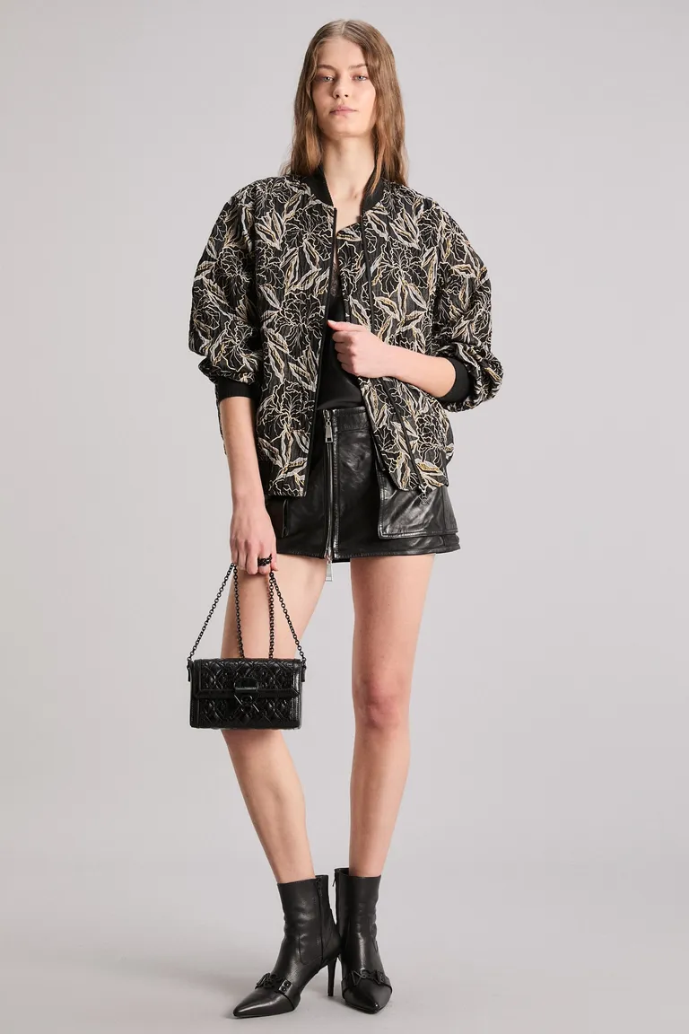 Chaqueta bomber oversize con diseño floral y destellos brillantes de Kosiuko en Chaquetas para argentina