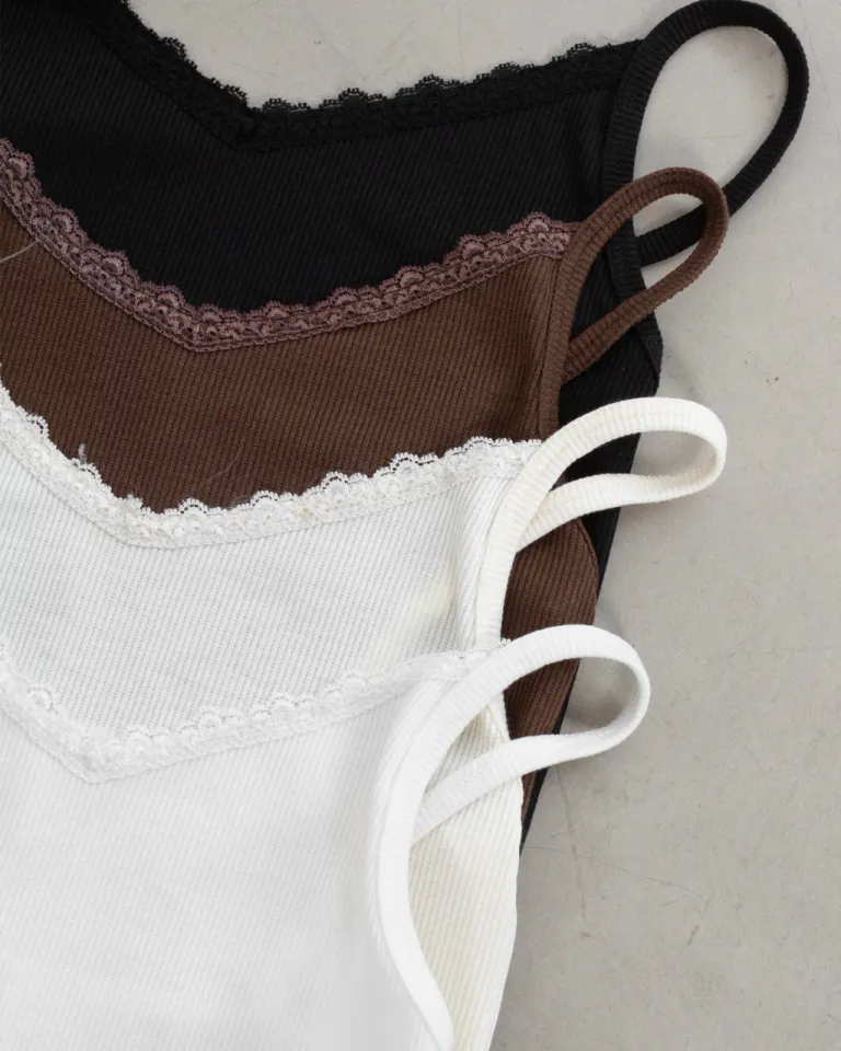 Top blanco con encaje en el cuello - Elegante y sofisticado de Sky en Tops para argentina