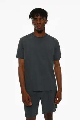 Remera deportiva estructurada de Lefties en Remeras y Polos para argentina