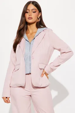 Conjunto pantalón blazer la vibe combinado rosa de Fashion Nova en Blazers para argentina