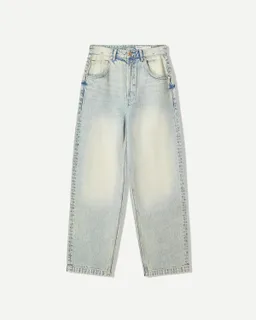 Jeans súper holgados de Bershka en Pantalones para argentina
