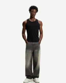 Jeans súper holgados de Bershka en Pantalones para argentina