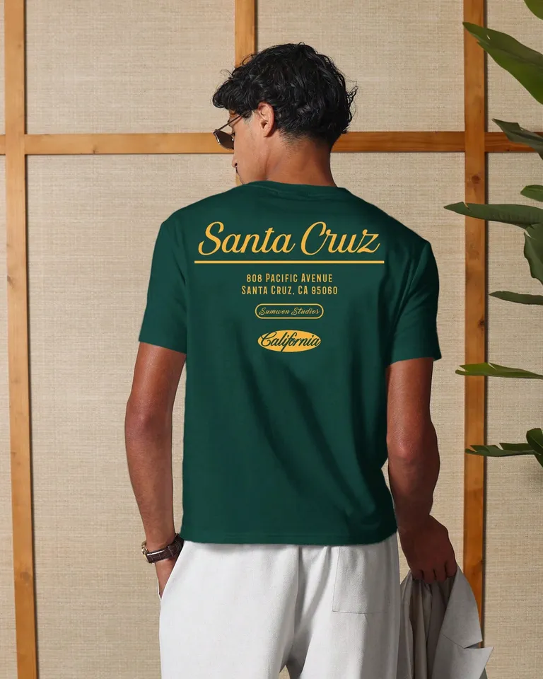 Remera gráfica santa cruz california de Sumwon en Remeras y Polos para argentina