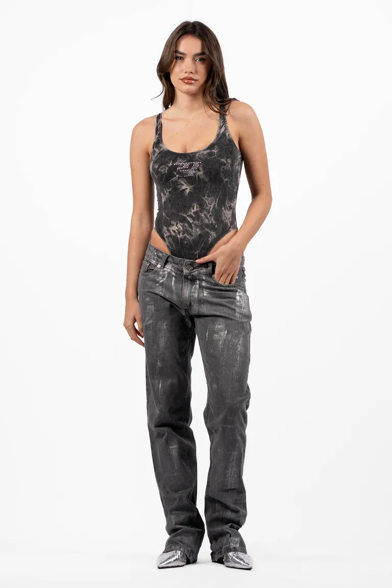 Body de algodón y lycra con escote bajo y detalle de logotipo en el frente de Top White en Bodies para argentina