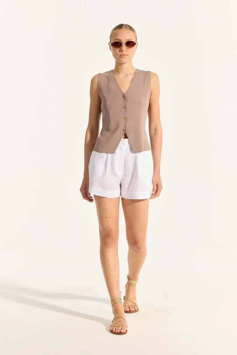 Shorts blancos de corte recto y calce amplio para mujer de Portsaid en Shorts para argentina