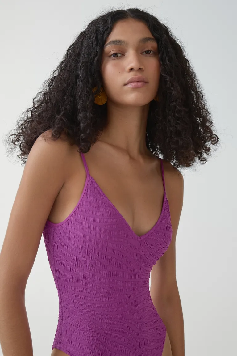 Traje baño textura ajustable de Mango en Swimwear y Beachwear para argentina