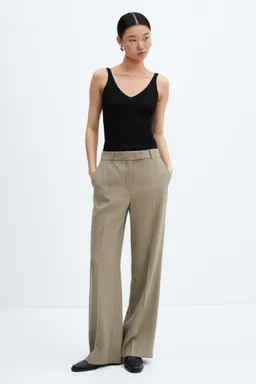 Top punto escote pico de Mango en Tops para argentina