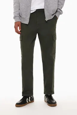 Pantalón chino cargo de Lefties en Pantalones para argentina