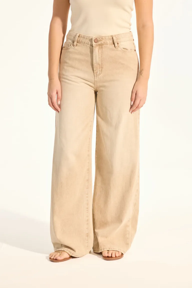 Pantalón ancho de tiro medio en variedad de teñidos en prenda de Portsaid en Pantalones para argentina