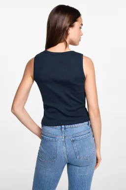 Top canalé algodón de Mango Teen en Tops para argentina