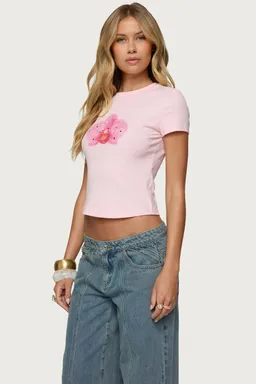 Remera orquídea detalles joya de Edikted en Remeras para argentina