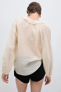 Blusa lyocell con lazo de Mango en Blusas para argentina