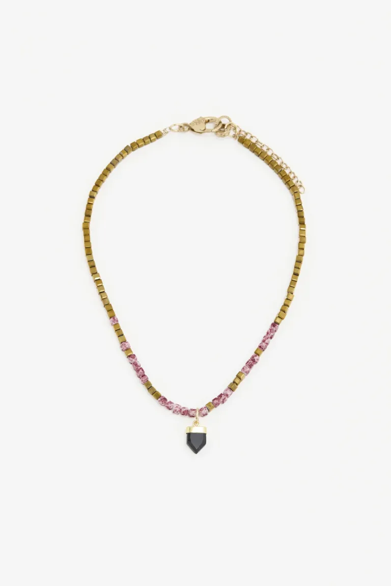 Collar corto con piezas cuadradas y dije central en forma de pequeño cuerno de Rapsodia en Bijouterie para argentina