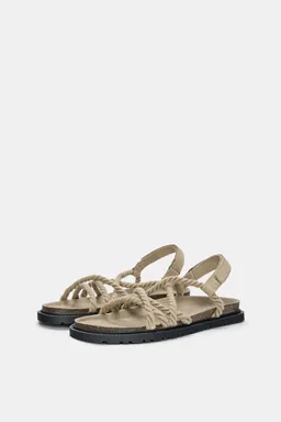Sandalias de soga de Pull&Bear en Sandalias y Ojotas para argentina