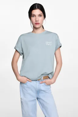 Camiseta mensaje bordado de Mango Teen en Remeras para argentina
