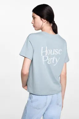 Camiseta mensaje bordado de Mango Teen en Remeras para argentina